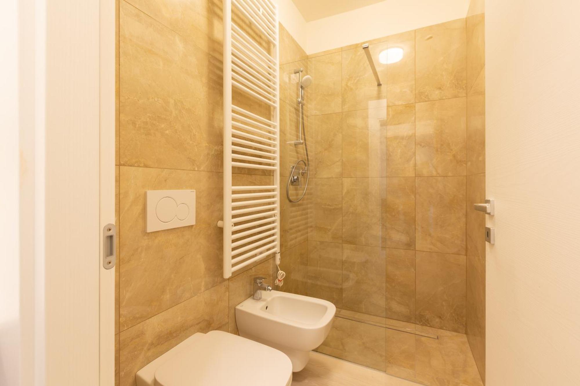 Bullona Elegant Apartment Milan Exterior photo